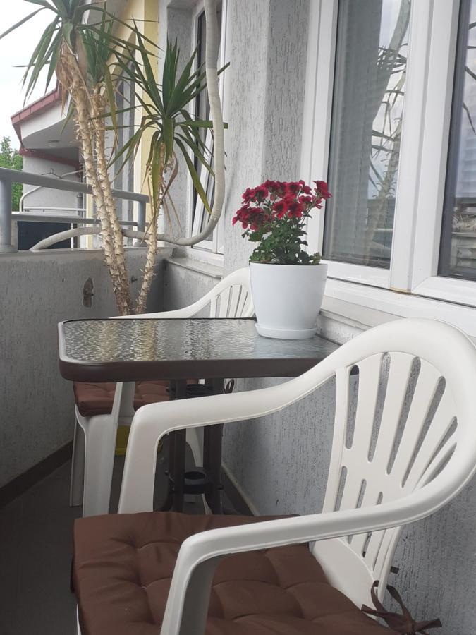 Ballet Apartament Skopje Exteriör bild